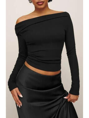 NEW, REFORMATION One-Shoulder Knit Top in Black Sz L #T3779